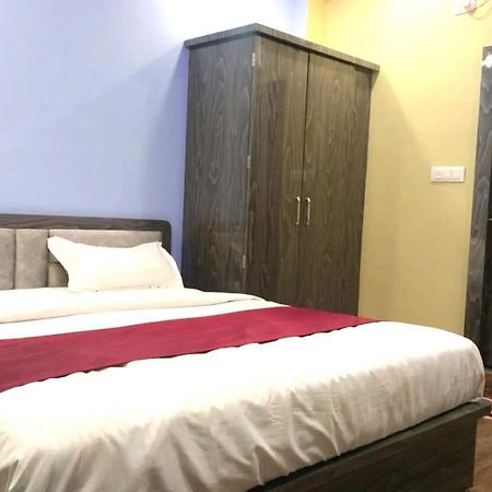 Baba Hotel Shāmpur Exterior photo